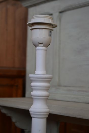 (v-29) Kõrged laualambijalad, 2 tk komplektis 2