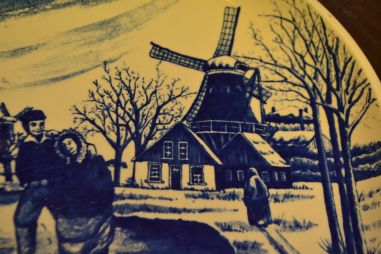 (7-535/38) kaunis taldrik Boch