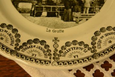 (n-324) Sarreguemines, kollektsioontaldrikud, 2tk