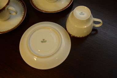 (n-330) Bavaria Mitterteich, kohvitassid-taldrikud, 3tk