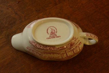 (n-2534) Staffordshire, Dickens Coaching Days, kastmenõu