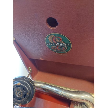 (10-428) Vana kohvergrammofon PARLOPHONE
