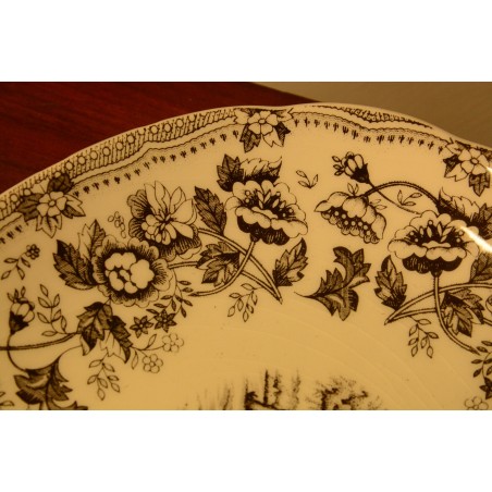 (n-3285) Ironstone Tableware vaagen