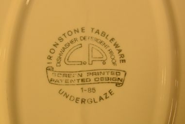 (n-3285) Ironstone Tableware vaagen