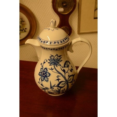 (n-3316) Kahla Zwiebelmuster kann