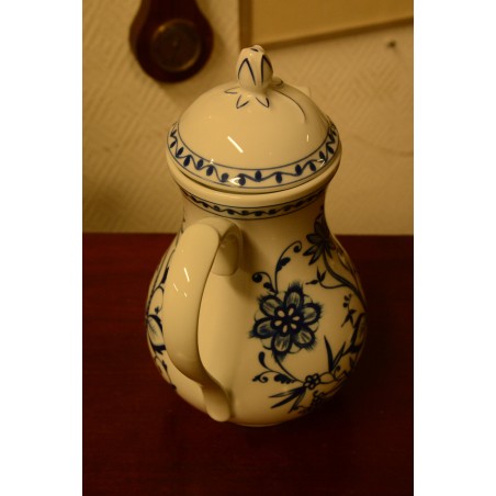 (n-3316) Kahla Zwiebelmuster kann