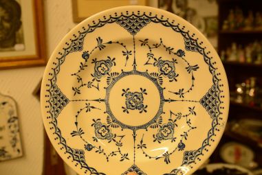 (n-3319) Inglise taldrikud, 3tk