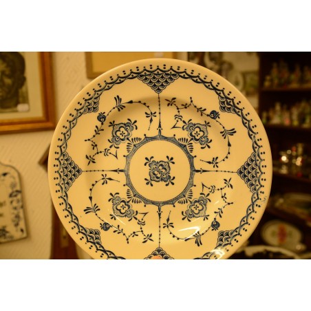 (n-3319) Inglise taldrikud, 3tk