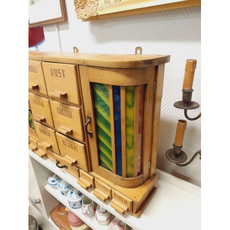 (10-119) Vana maitseianekapp