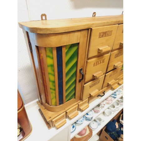 (10-119) Vana maitseianekapp