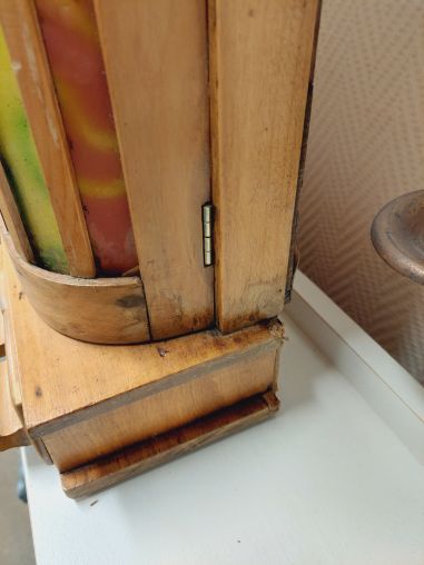 (10-119) Vana maitseianekapp