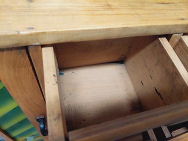 (10-119) Vana maitseianekapp