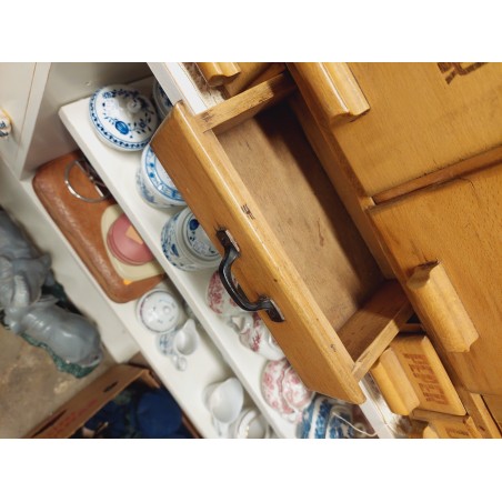 (10-119) Vana maitseianekapp