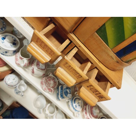 (10-119) Vana maitseianekapp