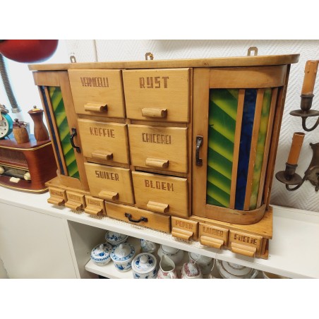 (10-119) Vana maitseianekapp