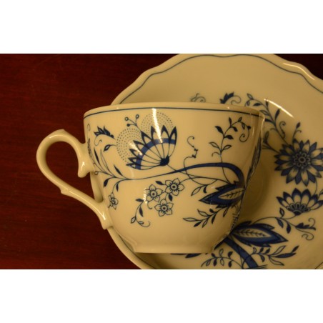 (n-3563) Form Marienbad Ingres Weiss, sibulamustriga kohvitassid-taldrikud, 5tk