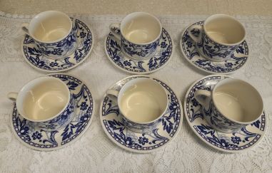 Kohvitassid ja  alustaldrikud, 6tk