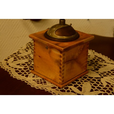 (n-3652) KYM kohviveski