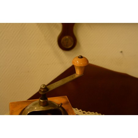 (n-3652) KYM kohviveski