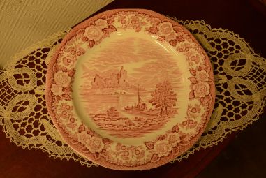 (n-3668/2) Enoch Wedgwood LTD, "Lochs of Scotland", ümar vaagen