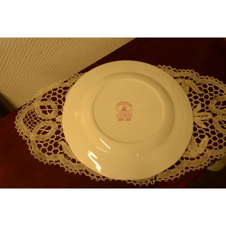 (n-3668/2) Enoch Wedgwood LTD, "Lochs of Scotland", ümar vaagen