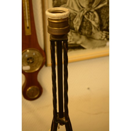 (11-157) Metallist laualambi jalg