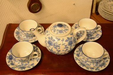 (n-3759/1) Lillelised tassid-taldrikud, 4tk