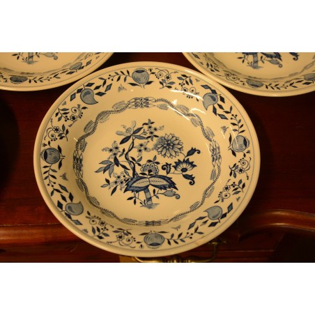 (n-2763) Boch Zwiebel, sibulamustriga supi-pastataldrikud, 5tk