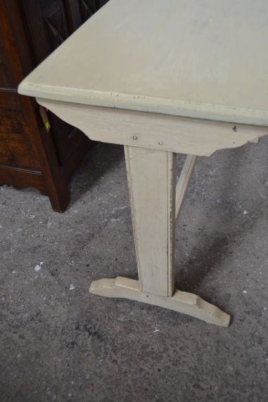 (L-201) Beezikas laud