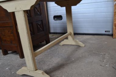 (L-201) Beezikas laud