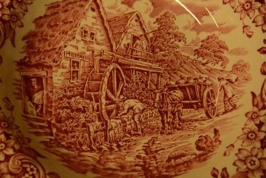 (n-3843) Royal Tudor Ware "17 Century England", supi-pastataldrikud, 3tk