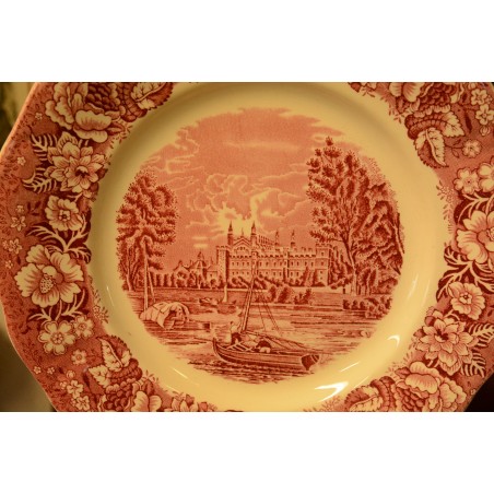 (n-3844) Palissy Pottery Staffordshire "Eton College", praetaldrikud, 2tk