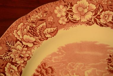 (n-3844) Palissy Pottery Staffordshire "Eton College", praetaldrikud, 2tk