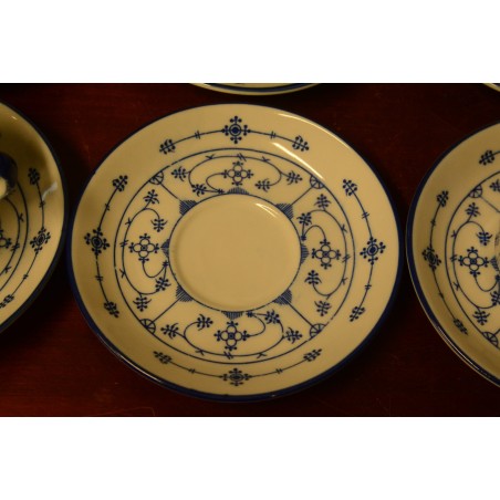 (n-3906/5) Õlelillemustriga kohvitassid-taldrikud, 6tk