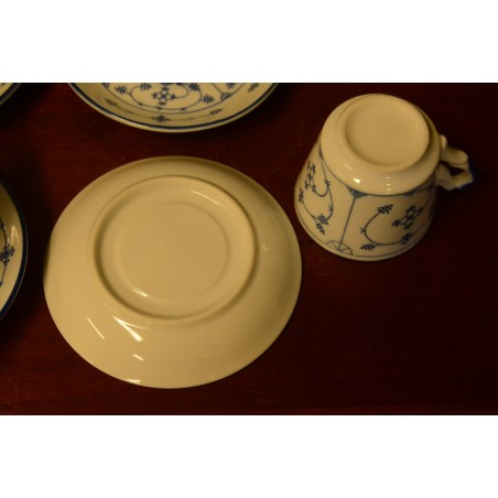 (n-3906/5) Õlelillemustriga kohvitassid-taldrikud, 6tk