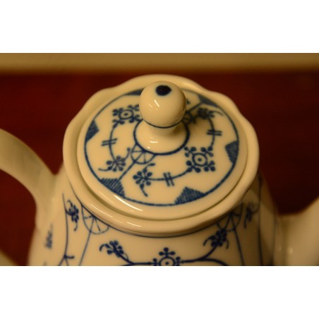 (n-3910) Bavaria Winterling  õlelillemustriga kann