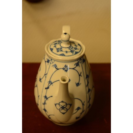 (n-3910) Bavaria Winterling  õlelillemustriga kann