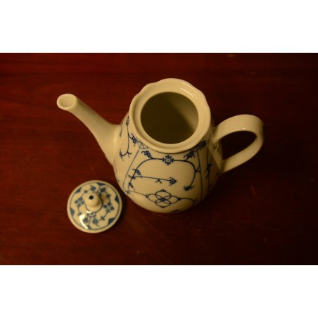 (n-3910) Bavaria Winterling  õlelillemustriga kann