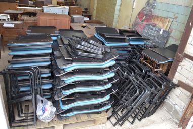 (L-209) Teatri või kinosaali toolid 50 tk