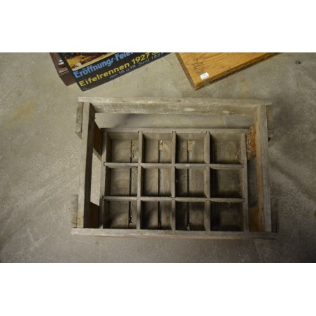 (11-383/1) Vana õllekast