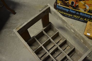 (11-383/1) Vana õllekast