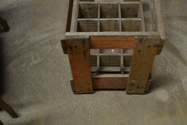 (11-383/1) Vana õllekast