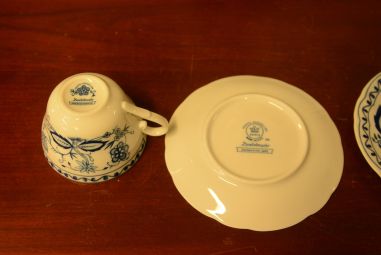 (n-3989/2) Triptis Porzellan Zwiebelmuster, sibulamustriga kohvitassid-taldrikud, 2tk