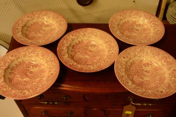 (n-4001/3) English Ironstone punased supi-pastataldrikud, 5tk