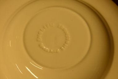 (n-4001/3) English Ironstone punased supi-pastataldrikud, 5tk