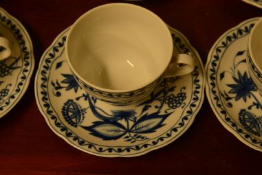 (n-4024/4) Kahla Zwiebelmuster, kohvitassid-taldrikud, 6tk