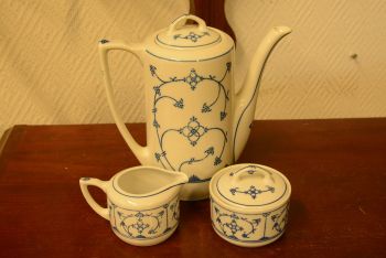 (n-4049/4) Jäger Eisenberg Original Blau Saks, kann, suhkrutoos ja koorekann