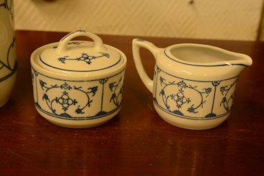 (n-4049/4) Jäger Eisenberg Original Blau Saks, kann, suhkrutoos ja koorekann