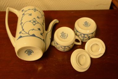 (n-4049/4) Jäger Eisenberg Original Blau Saks, kann, suhkrutoos ja koorekann