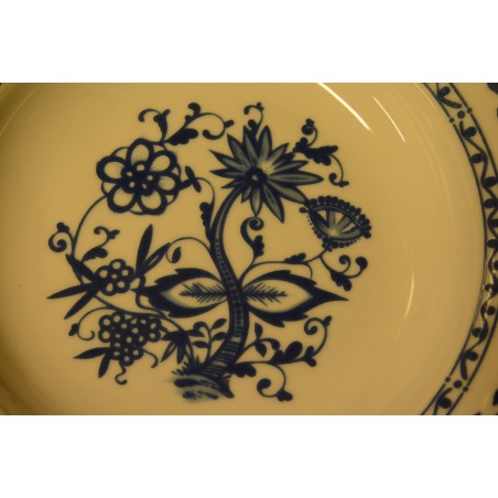 (n-4087) MG porzellan sibulamustrilised supi-pastataldrikud, 6tk